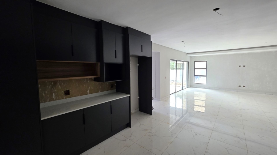 4 Bedroom Property for Sale in Melodie North West